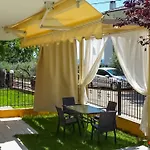 Golden View * Χρυσή Αμμουδιά