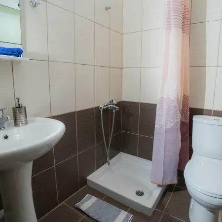 Golden View Apartment
