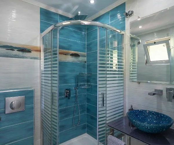 Golden View Chrisi Ammoudia