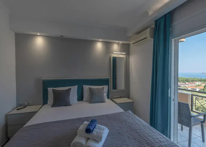 Golden View Apartament *