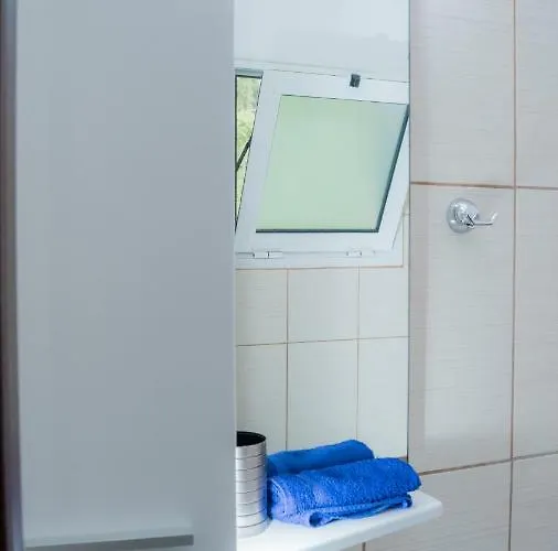 Golden View Apartament *