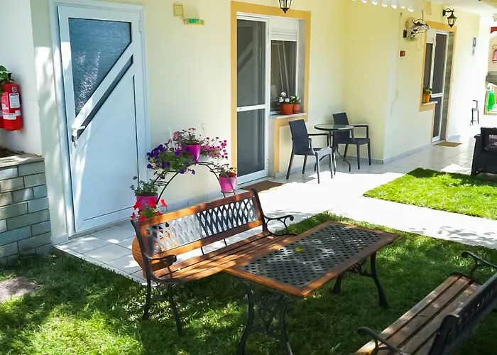 Golden View Chrisi Ammoudia